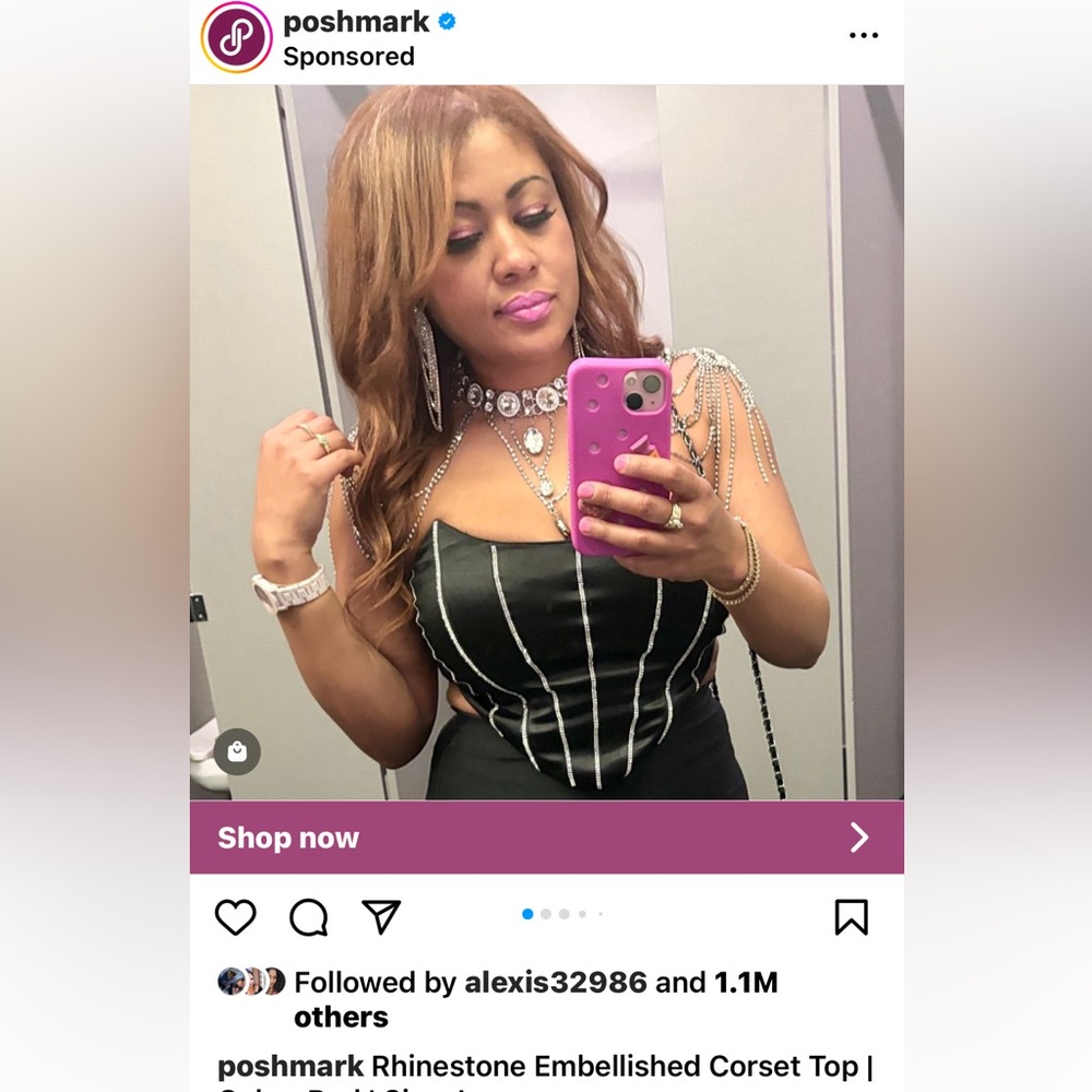 Poshmark put me on their Ad! 💖